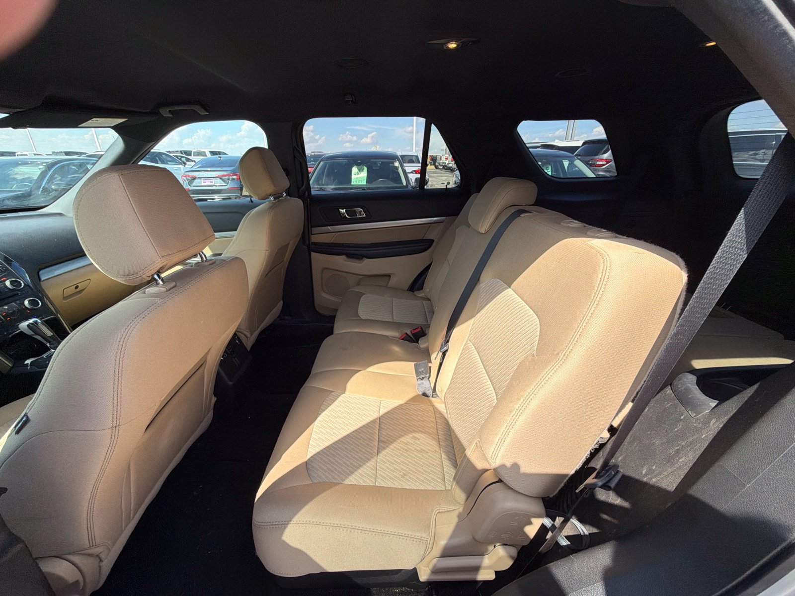 Used 2017 Ford Explorer FWD image 7
