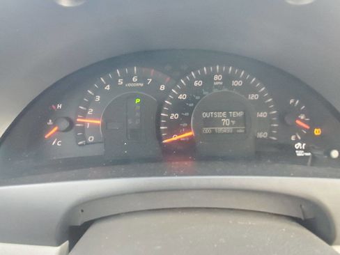 Used 2009 Toyota Camry XLE image 16