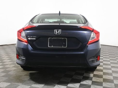 Used 2016 Honda Civic EX-L image 9
