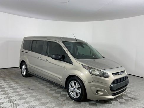 Used 2015 Ford Transit Connect XLT image 3