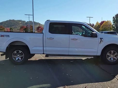 Used 2022 Ford F150 XLT w/ XTR Package image 9