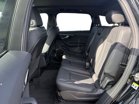 New 2026 Audi Q7 2.0T Premium image 16