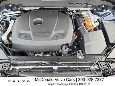 New 2026 Volvo XC60 T8 Plus w/ Protection Package Premier AWD/4WD image 21