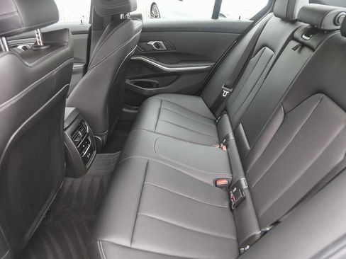 Used 2025 BMW 330i xDrive Sedan image 15