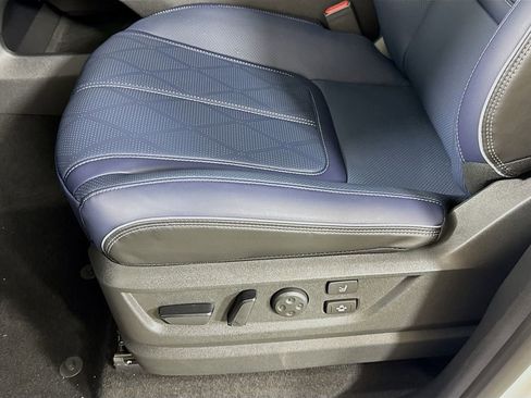 New 2026 INFINITI QX80 4WD w/ Sport Exterior Package image 23