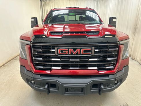 Used 2025 GMC Sierra 2500 AT4X w/ AT4X AEV Edition AWD/4WD image 7