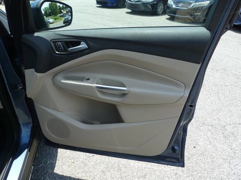 Used 2018 Ford Escape SE AWD/4WD image 37