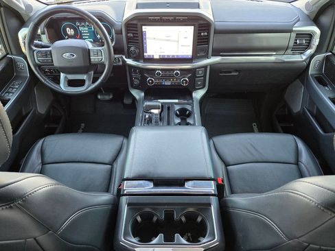 Used 2021 Ford F150 Lariat w/ Equipment Group 502A High image 13