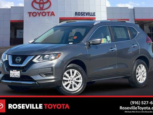 Used 2019 Nissan Rogue SV AWD/4WD image 1