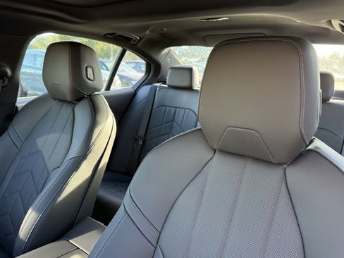 New 2026 BMW 530i image 19