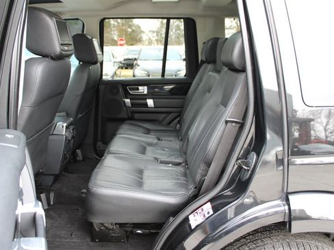 Used 2016 Land Rover LR4 HSE Silver Edition image 19