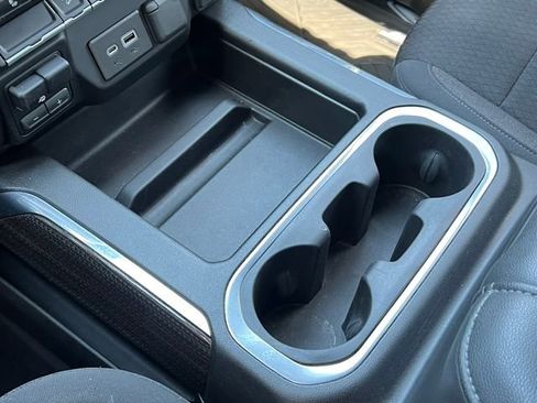 Used 2022 Chevrolet Silverado 1500 LT Trail Boss w/ Convenience Package II AWD/4WD image 36