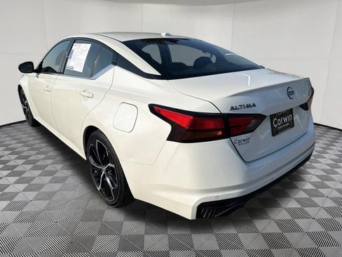 Used 2024 Nissan Altima 2.5 SR FWD image 5