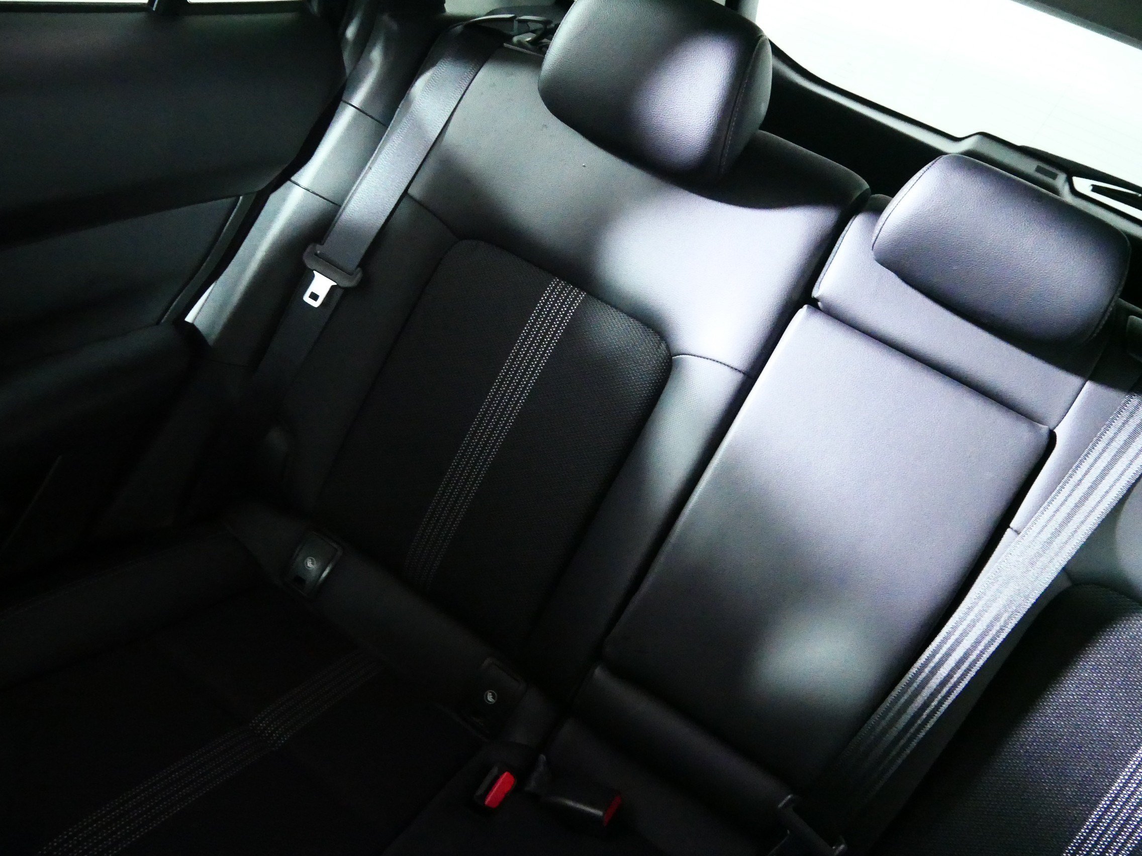 Used 2025 MAZDA CX-50 AWD 2.5 S w/ Preferred Package image 12