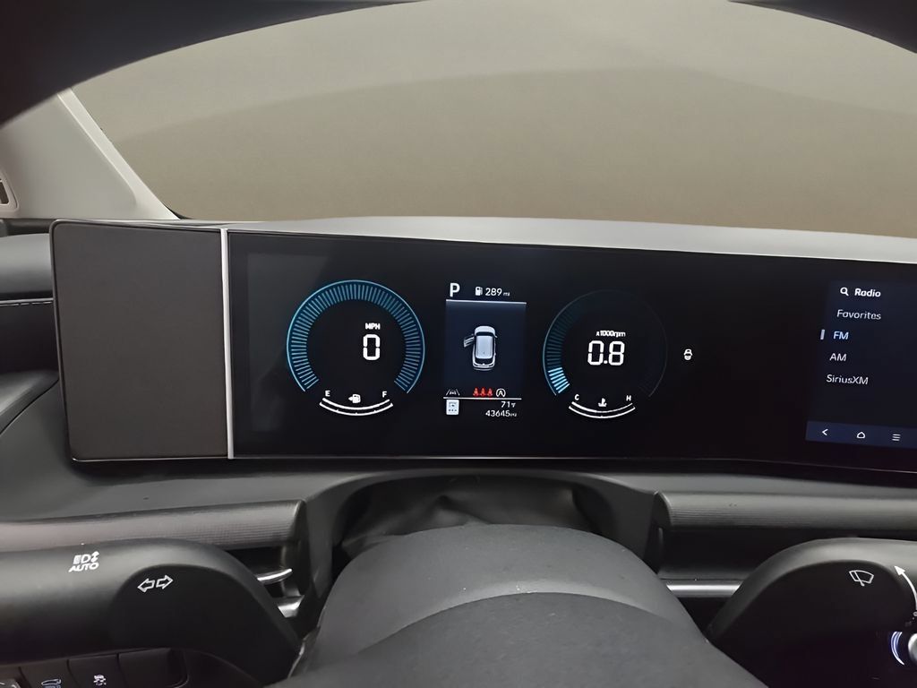 Certified 2025 Hyundai Tucson SEL AWD/4WD image 36