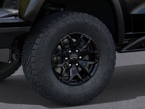 New 2025 Chevrolet Colorado ZR2 w/ Midnight Edition image 9