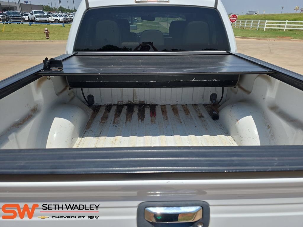Used 2011 Ford F150 XLT w/ XLT Chrome Pkg AWD/4WD image 12
