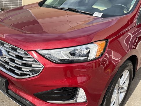 Used 2019 Ford Edge SEL w/ Equipment Group 201A image 6