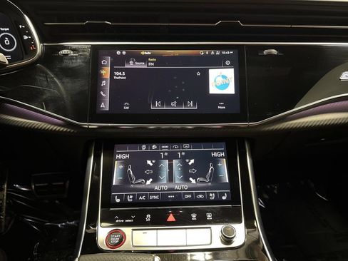 Used 2023 Audi RS Q8 4.0T w/ Black Optic Package image 9