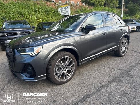 Used 2025 Audi Q3 2.0T Premium Plus AWD/4WD image 1