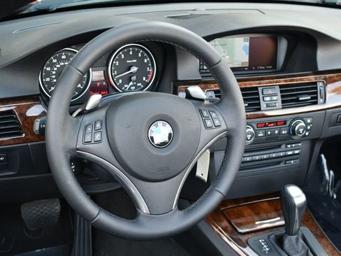 Used 2008 BMW 335i Convertible image 64