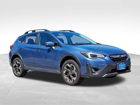 Used 2021 Subaru Crosstrek 2.5i Limited w/ Moonroof Package 2 AWD/4WD image 1