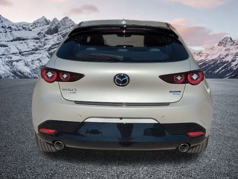 New 2026 MAZDA MAZDA3 Hatchback w/Premium Plus Pkg image 28