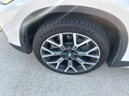 Used 2021 BMW X1 sDrive28i w/ Convenience Package FWD image 3