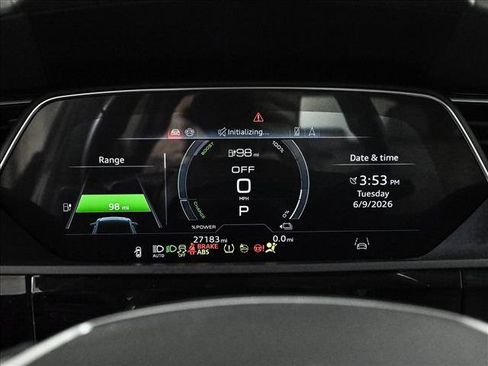 Used 2024 Audi Q8 e-tron Premium Plus AWD/4WD image 11