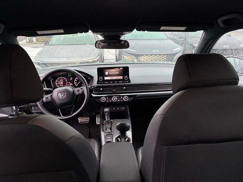 Used 2025 Honda Civic Sport image 14