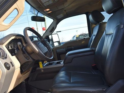 Used 2015 Ford F350 Lariat w/ Chrome Package image 25