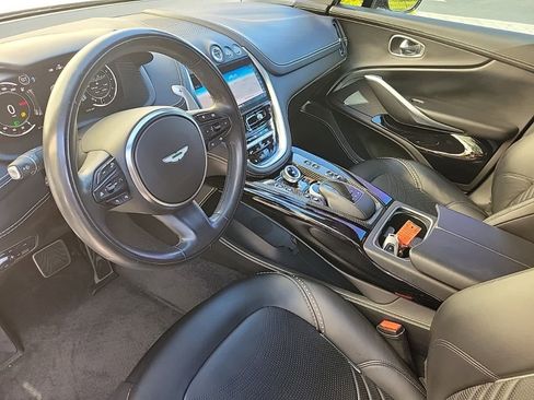 Used 2023 Aston Martin DBX 707 image 7