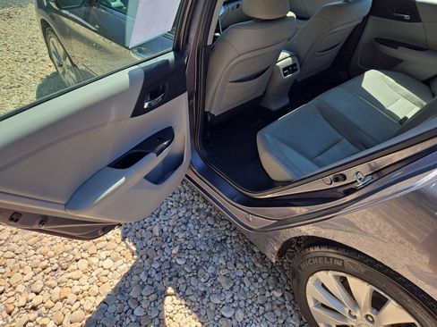 Used 2014 Honda Accord Touring image 21