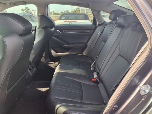 Used 2021 Honda Accord EX-L image 17