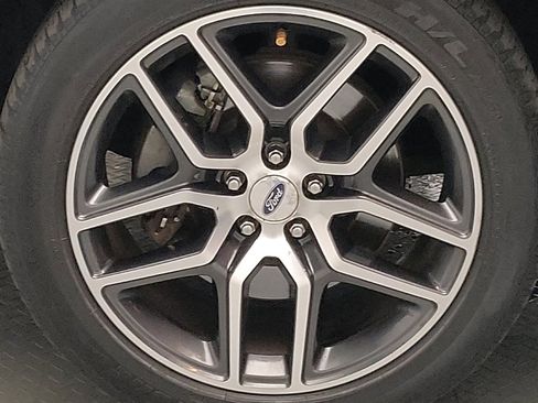 Used 2017 Ford Explorer Sport w/ Equipment Group 401A AWD/4WD image 31
