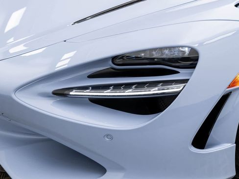 New 2026 McLaren 750S image 47