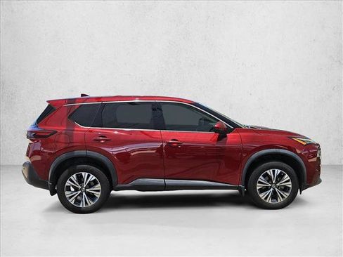 Used 2021 Nissan Rogue SV FWD image 4