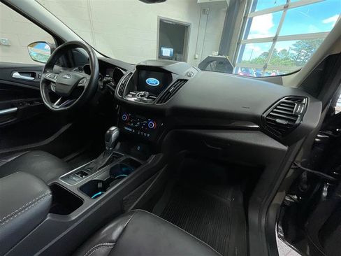 Used 2019 Ford Escape Titanium AWD/4WD image 31