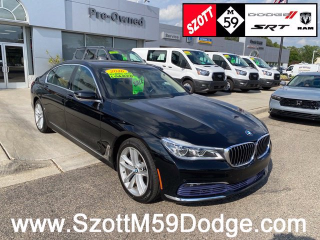 Used 2016 BMW 750i xDrive AWD/4WD image 1
