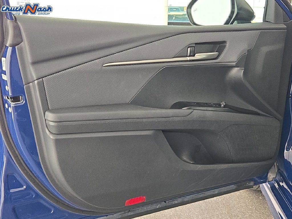 Used 2026 Toyota Camry SE FWD image 13