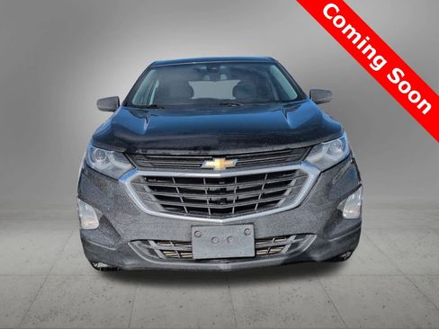 Used 2020 Chevrolet Equinox LT w/ LPO, Floor Liner Package image 9