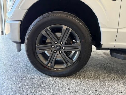 Used 2023 Ford F150 Lariat AWD/4WD image 41