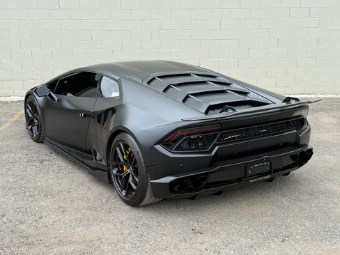 Used 2017 Lamborghini Huracan LP 580-2 RWD image 8