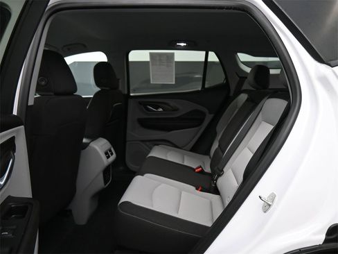 Used 2023 GMC Terrain SLE w/ Driver Convenience Package image 14