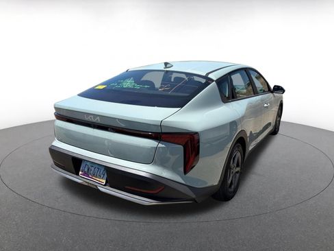 Used 2025 Kia K4 FWD image 6