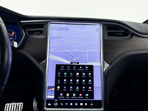 Used 2016 Tesla Model X Performance AWD/4WD image 25