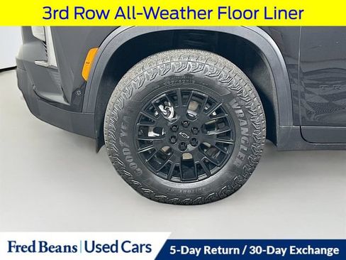 Used 2025 Chevrolet Traverse Z71 w/ Enhanced Driving Package AWD/4WD image 41
