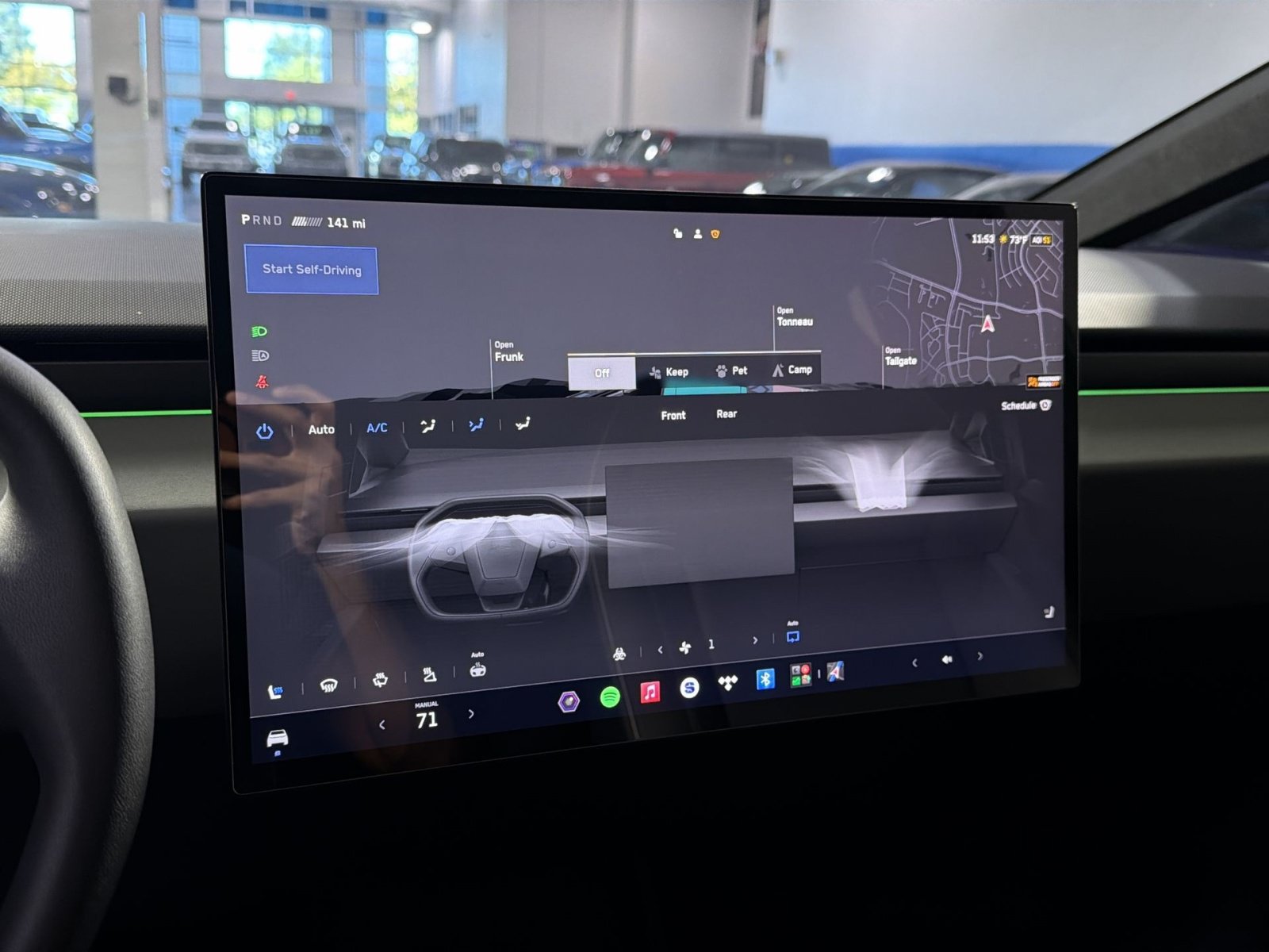 Used 2024 Tesla Cybertruck AWD Crew Cab image 19