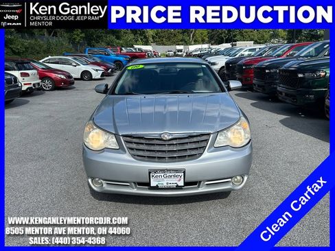 Used 2009 Chrysler Sebring Limited FWD image 2