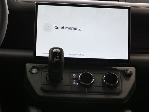 New 2026 Land Rover Defender 110 OCTA AWD/4WD image 9